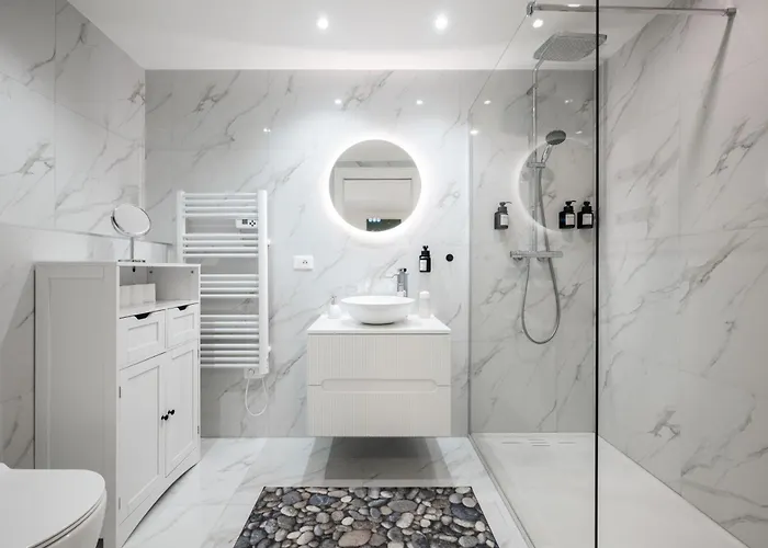 Apartment Le Lumina - Front De Mer - Hyper Centre - Clim Menton